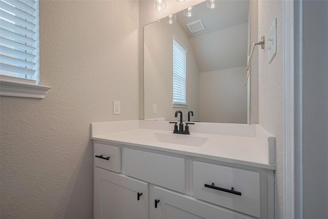 328 Palero Path, Brookshire, TX 77423