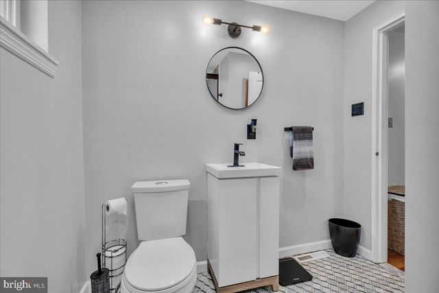 265 S 32ND ST, Camden, NJ 08105