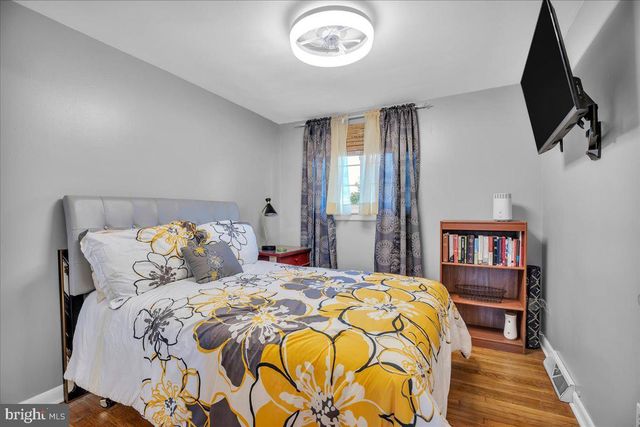 265 S 32ND ST, Camden, NJ 08105