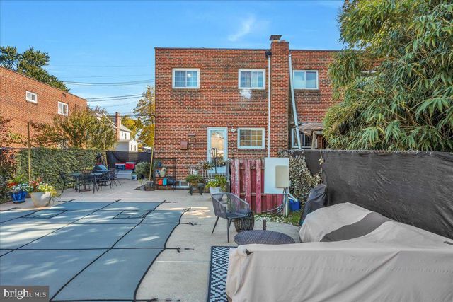 265 S 32ND ST, Camden, NJ 08105