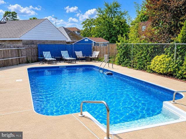 265 S 32ND ST, Camden, NJ 08105
