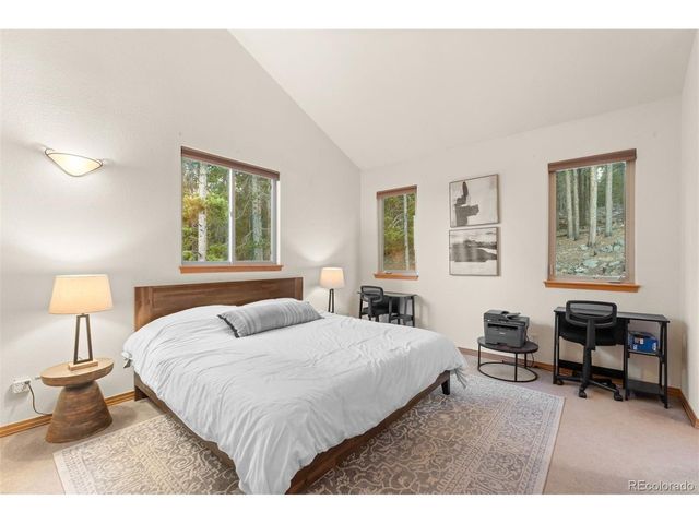 100 Apache Rd, Evergreen, CO 80439