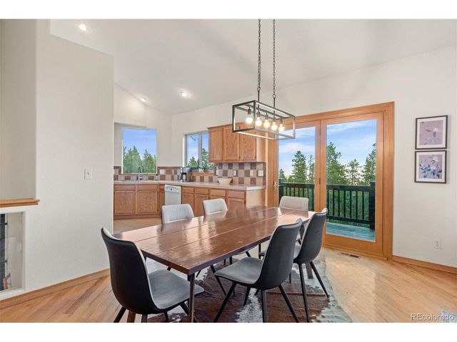 100 Apache Rd, Evergreen, CO 80439