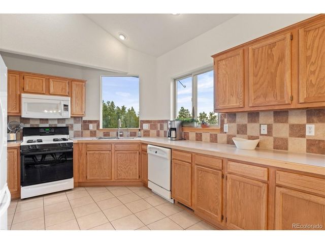 100 Apache Rd, Evergreen, CO 80439
