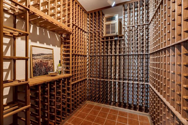 9883 Fawnrun Court, Evendale, OH 45241