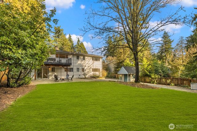 4615 88th Avenue SE, Mercer Island, WA 98040