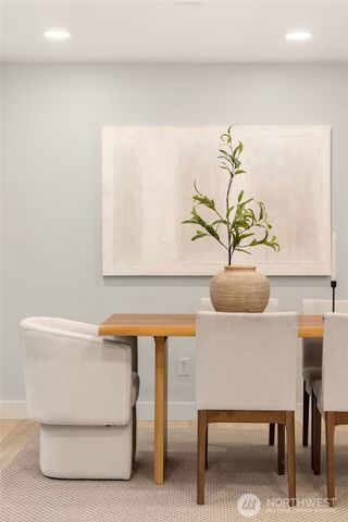 4615 88th Avenue SE, Mercer Island, WA 98040