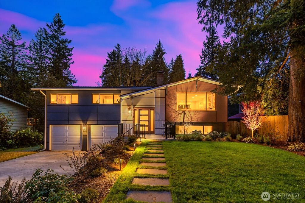 4615 88th Avenue SE, Mercer Island, WA 98040