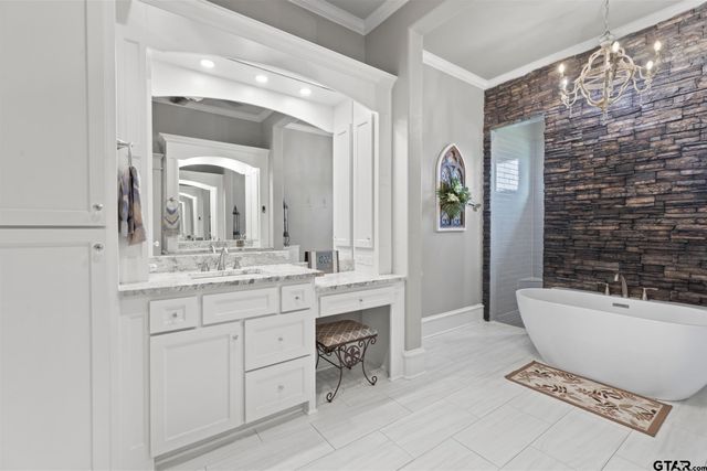 121 HERITAGE WAY, Bullard, TX 75757
