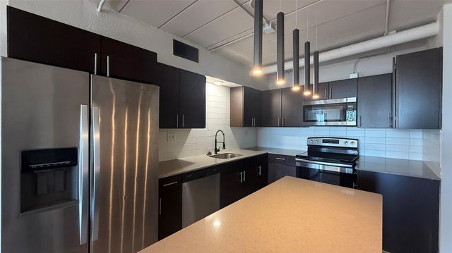 5400 Memorial Drive 701, Houston, TX 77007