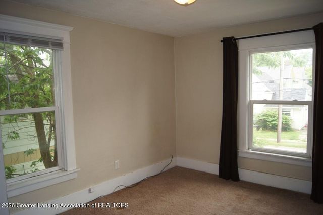 206 N Clemens Avenue, Lansing, MI 48912