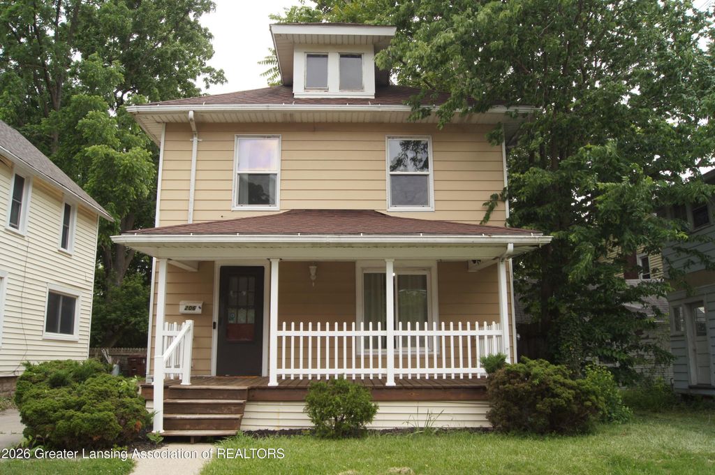 206 N Clemens Avenue, Lansing, MI 48912