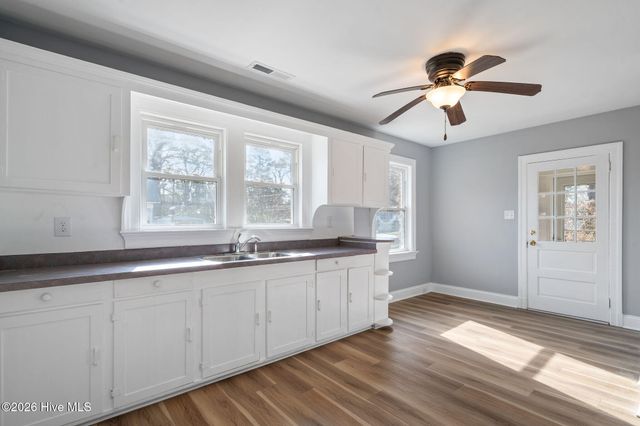 503 N Pine Street, Warsaw, NC 28398