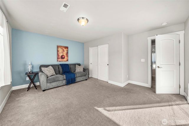 3901 14th Avenue SE, Puyallup, WA 98372