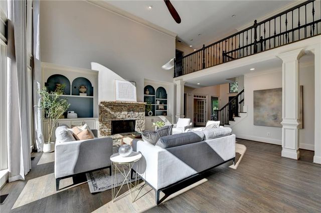 805 Longstone Landing, Alpharetta, GA 30022