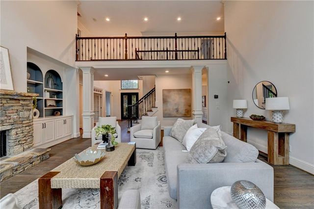 805 Longstone Landing, Alpharetta, GA 30022