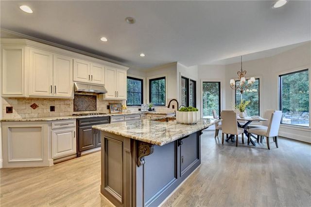 805 Longstone Landing, Alpharetta, GA 30022