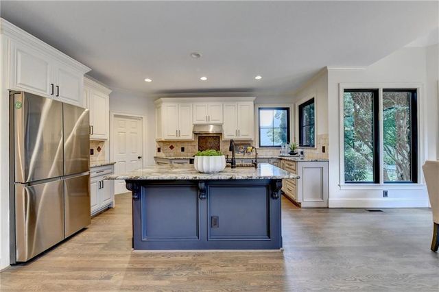 805 Longstone Landing, Alpharetta, GA 30022
