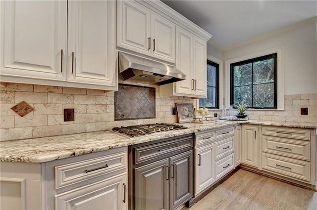 805 Longstone Landing, Alpharetta, GA 30022