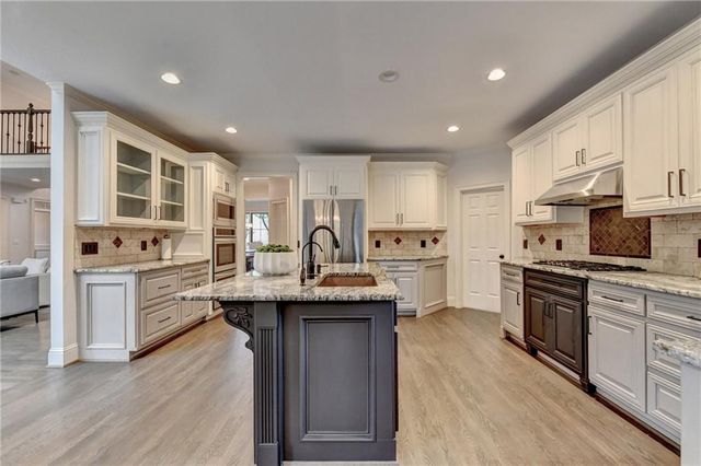 805 Longstone Landing, Alpharetta, GA 30022