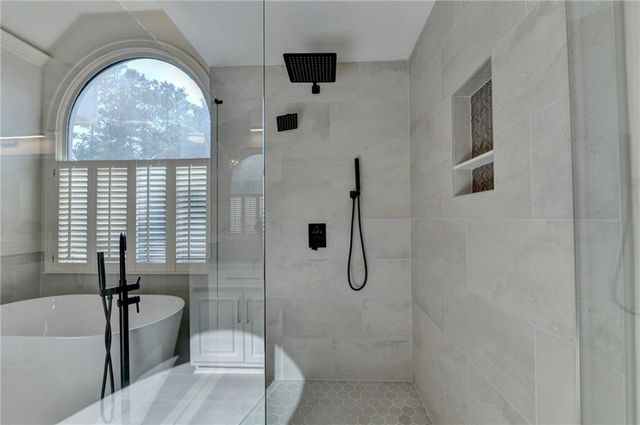 805 Longstone Landing, Alpharetta, GA 30022