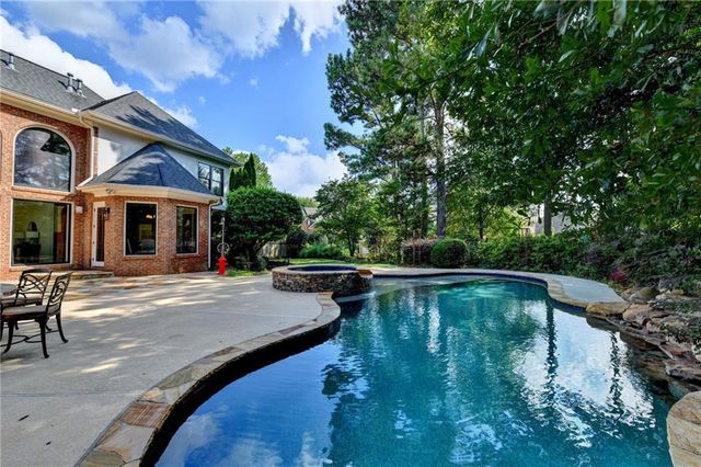805 Longstone Landing, Alpharetta, GA 30022