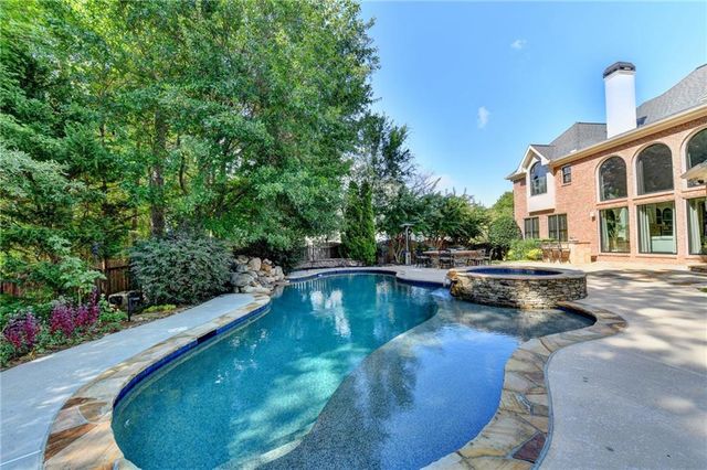 805 Longstone Landing, Alpharetta, GA 30022