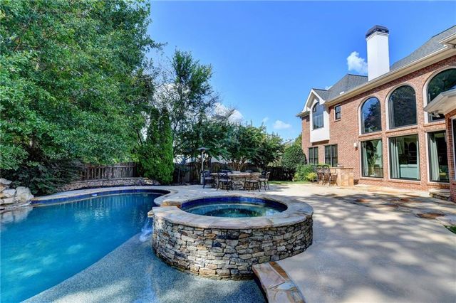 805 Longstone Landing, Alpharetta, GA 30022