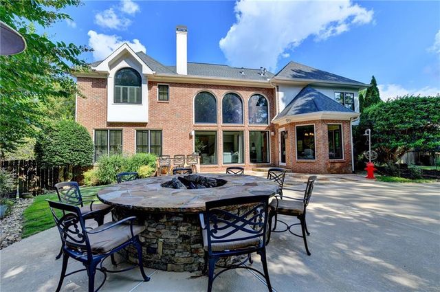 805 Longstone Landing, Alpharetta, GA 30022