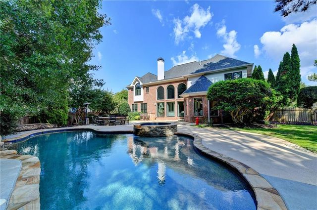 805 Longstone Landing, Alpharetta, GA 30022