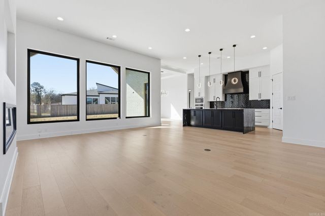 6856 Hilo Avenue, Benton, AR 72019