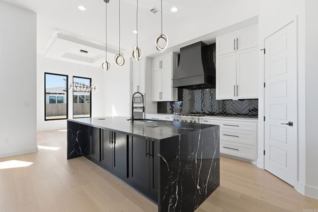 6856 Hilo Avenue, Benton, AR 72019