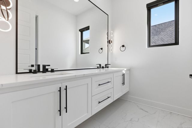 6856 Hilo Avenue, Benton, AR 72019