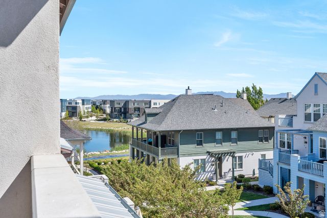 4602 W SERENDIPITY WAY, South Jordan, UT 84009