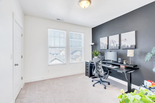 4602 W SERENDIPITY WAY, South Jordan, UT 84009