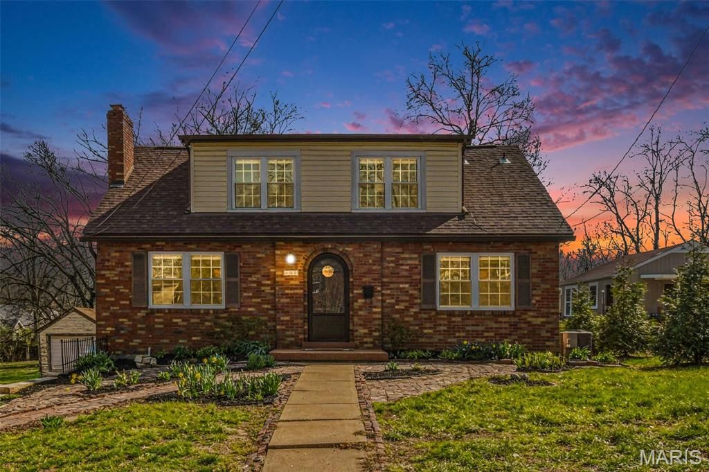 322 Midway Avenue, Kirkwood, MO 63122