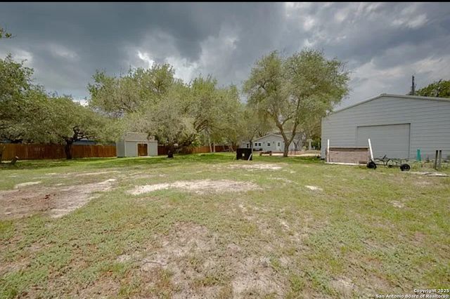 142 Vercie, Rockport, TX 78382