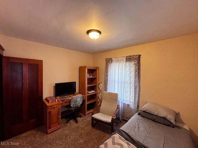 107 N Hartford Avenue, Youngstown, OH 44509