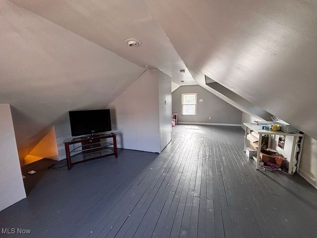 107 N Hartford Avenue, Youngstown, OH 44509