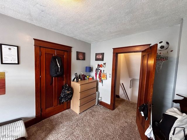 107 N Hartford Avenue, Youngstown, OH 44509