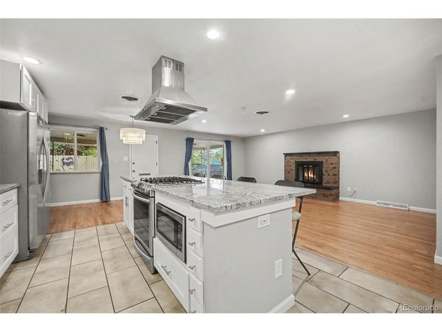 8130 W 64th Ave, Arvada, CO 80004