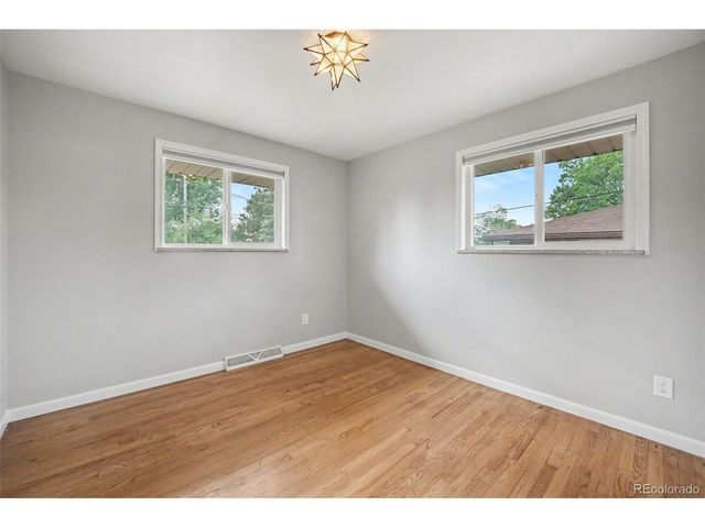 8130 W 64th Ave, Arvada, CO 80004