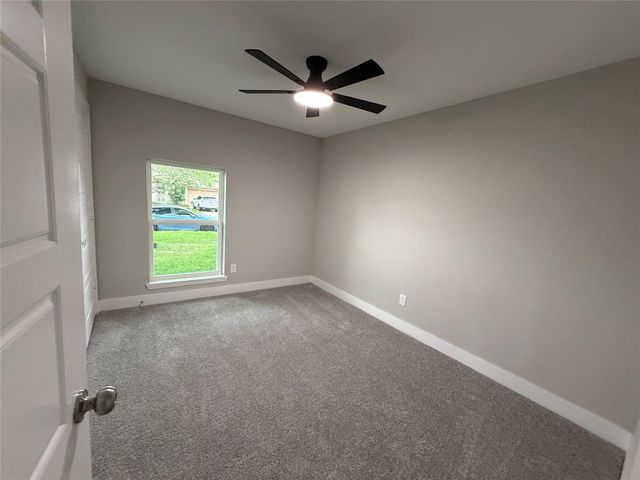 10007 Wren Street, La Porte, TX 77571