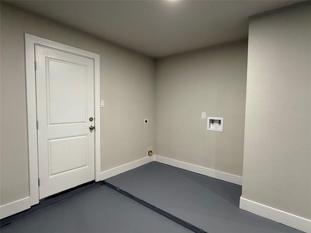 10007 Wren Street, La Porte, TX 77571