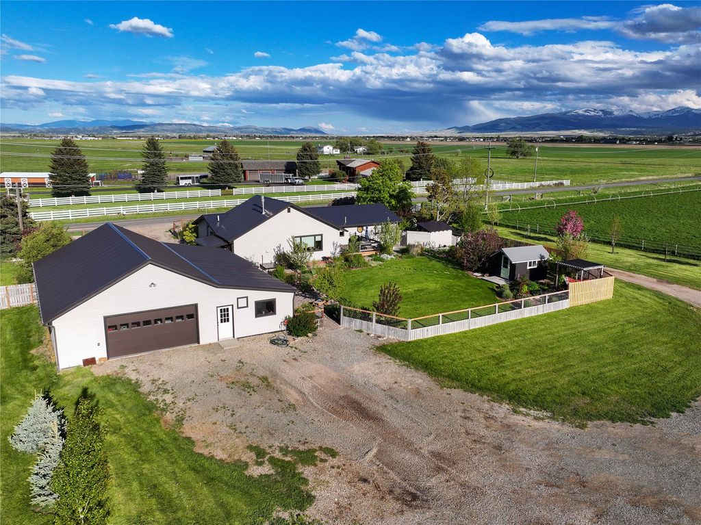 3950 Floweree Drive, Helena, MT 59602 photo 10