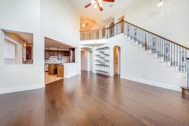 1331 Valley Vista Drive, Irving, TX 75063