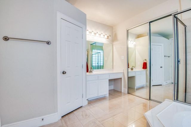 1331 Valley Vista Drive, Irving, TX 75063