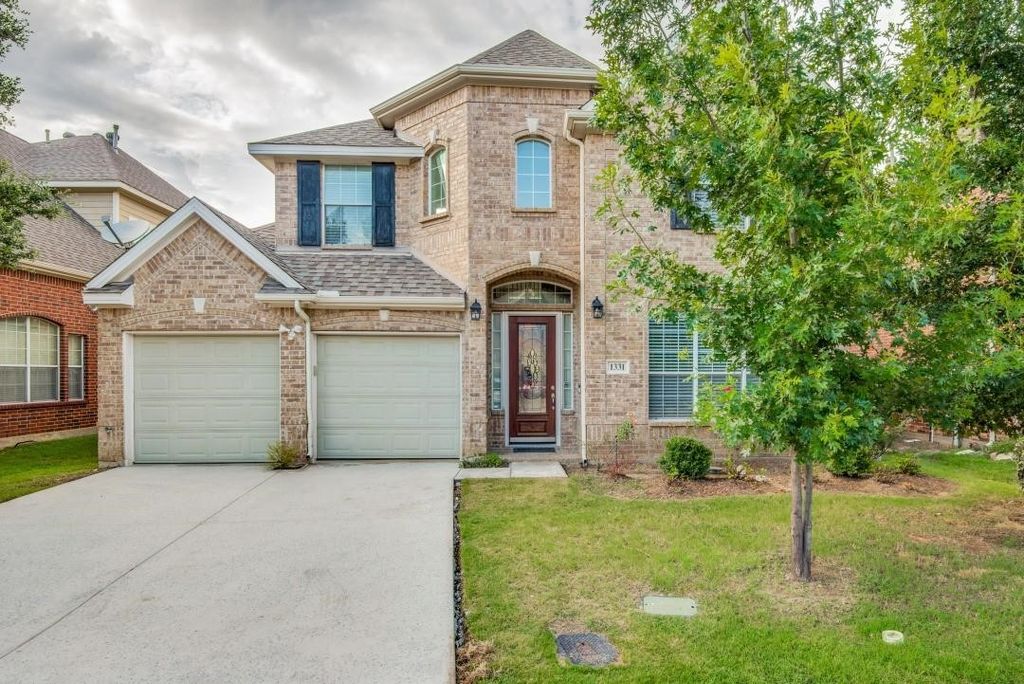 1331 Valley Vista Drive, Irving, TX 75063