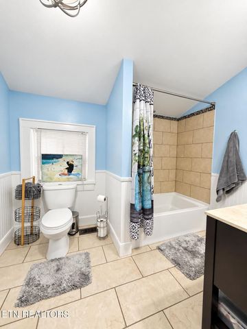 7427 Andersonville Pike, Knoxville, TN 37938