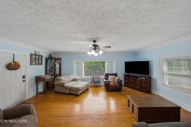 7427 Andersonville Pike, Knoxville, TN 37938